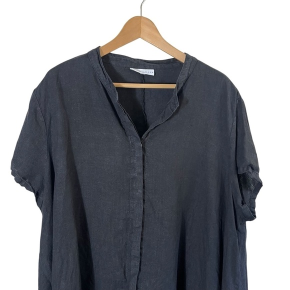 BRYN WALKER Willa Short Sleeve Linen Button Down Asymmetrical Tunic - Picture 4 of 10